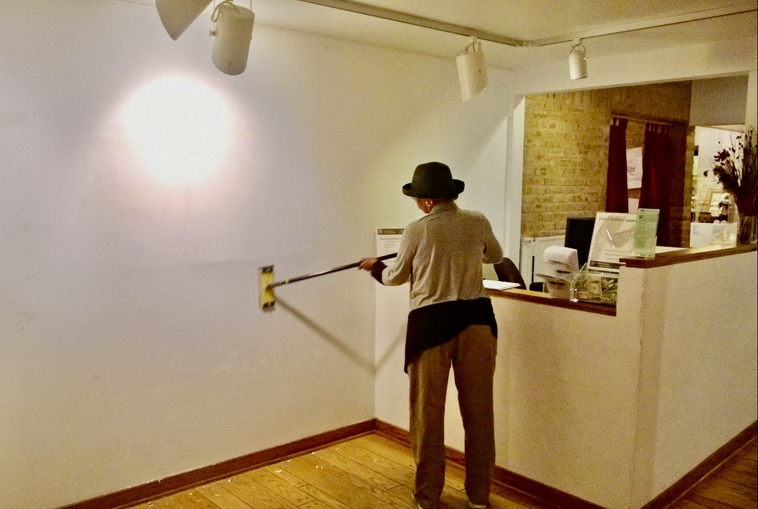 0E3F93F5-5B96-4BEE-B2E9-8ACF89F90202_1_105_c